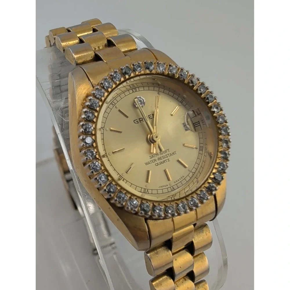 Vintage Gruen Women's Watch 26mm Case Crystal Bezel 6.75